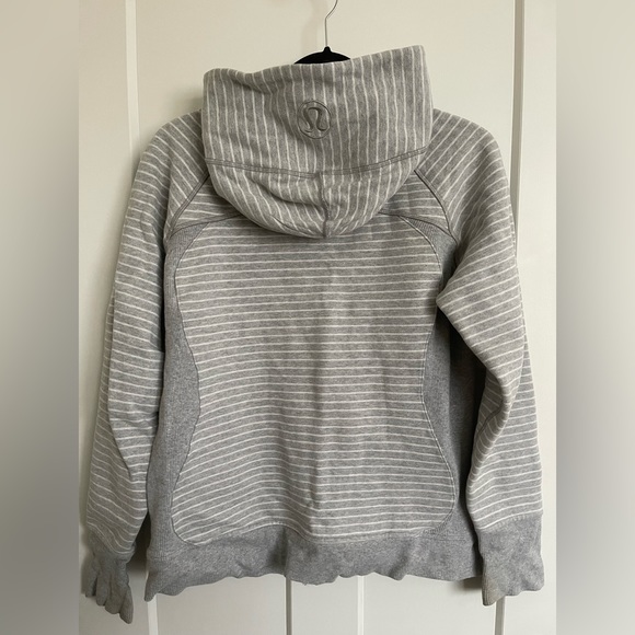 Lulu Lemon Scuba sweater - Picture 2 of 5